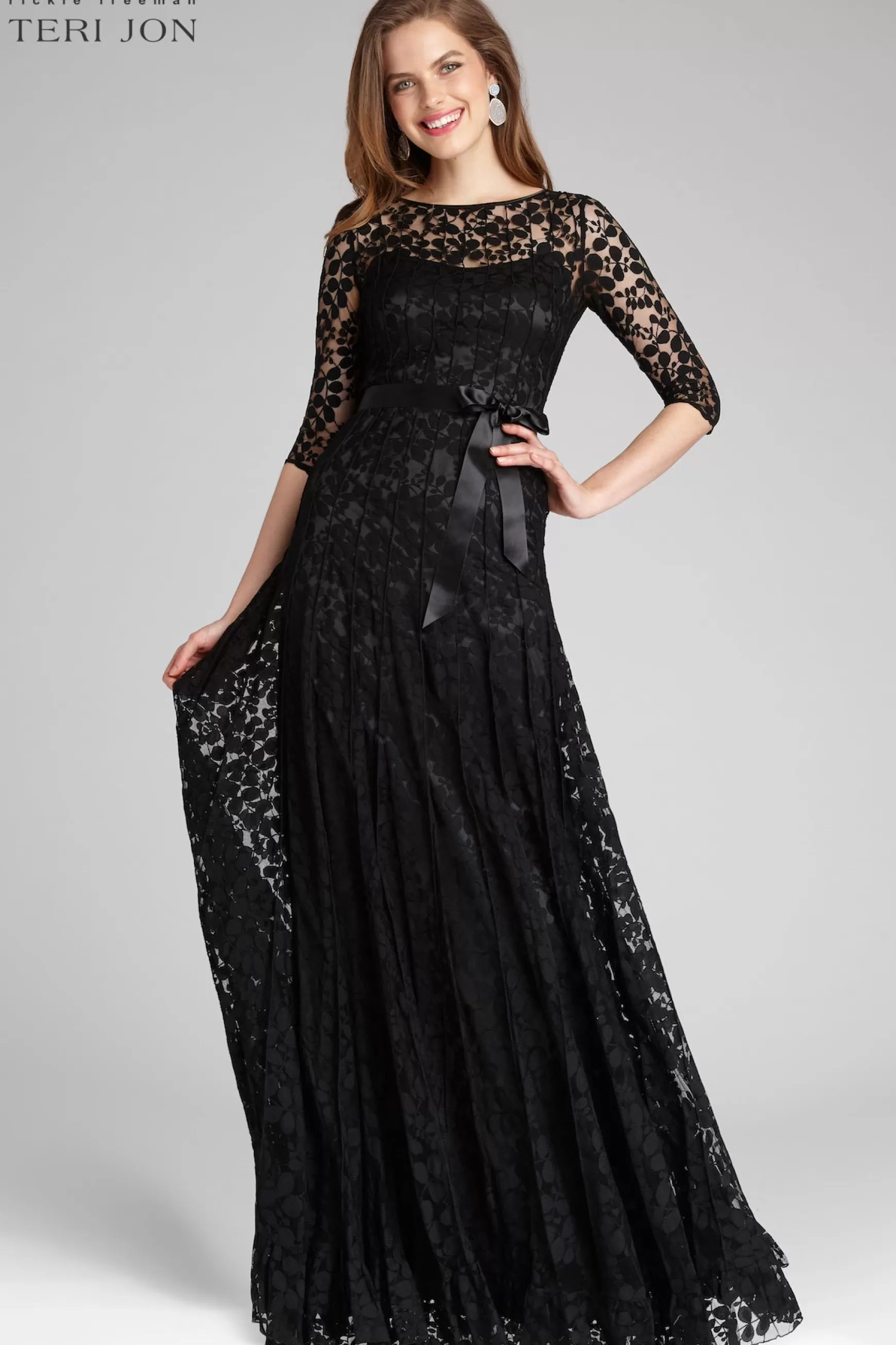 Plus Size Dresses | Evening & Formal Gowns*Teri Jon 3/4 Sleeve Lace Illusion Gown With Bow black | navy