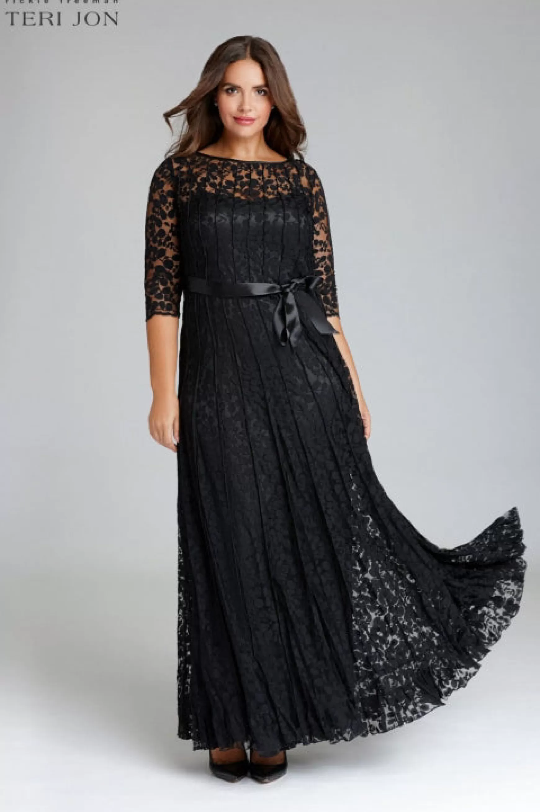 Plus Size Dresses | Evening & Formal Gowns*Teri Jon 3/4 Sleeve Lace Illusion Gown With Bow black | navy