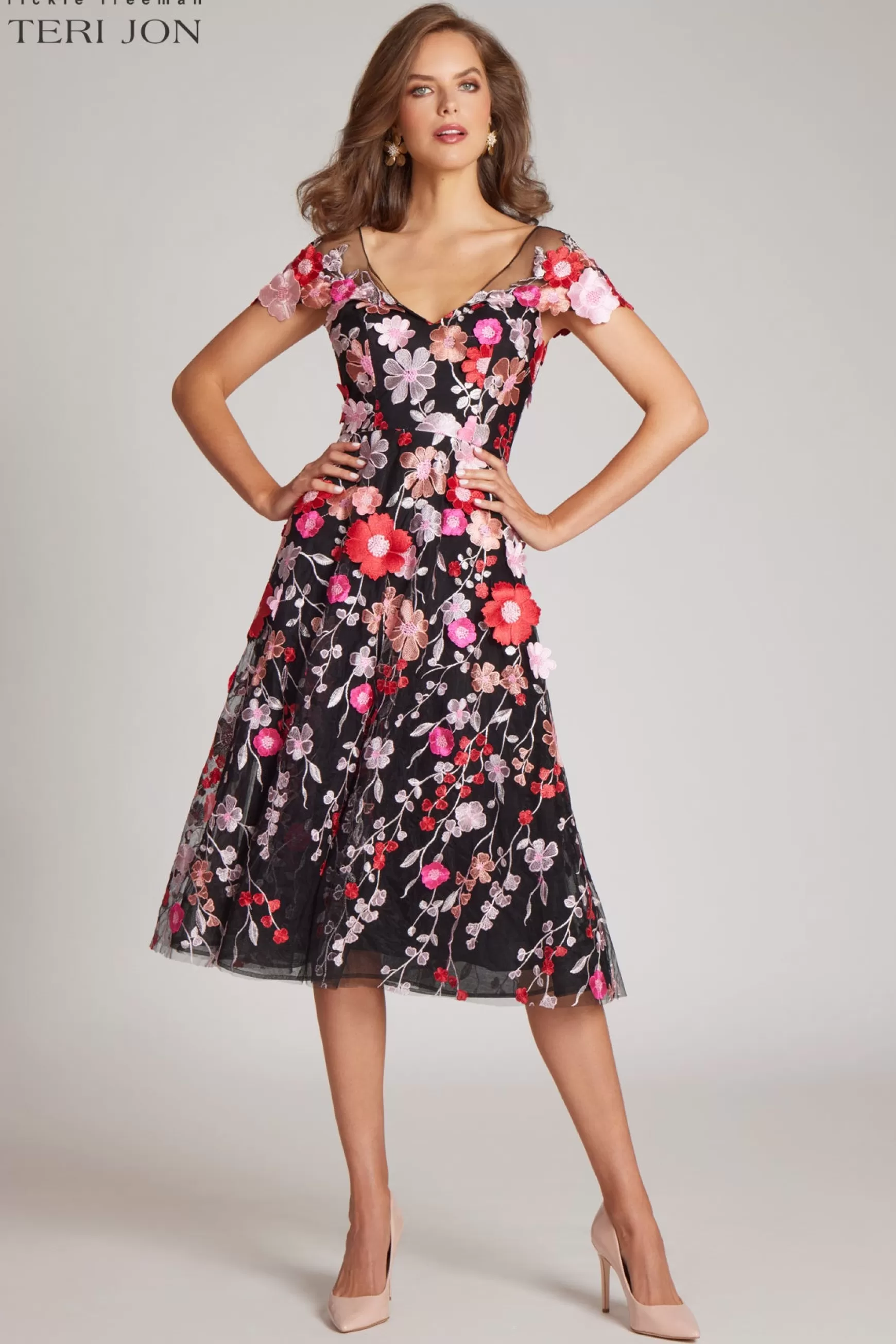 Cocktail & Party Dresses*Teri Jon Floral Embroidered V Neck Dress Black Multi