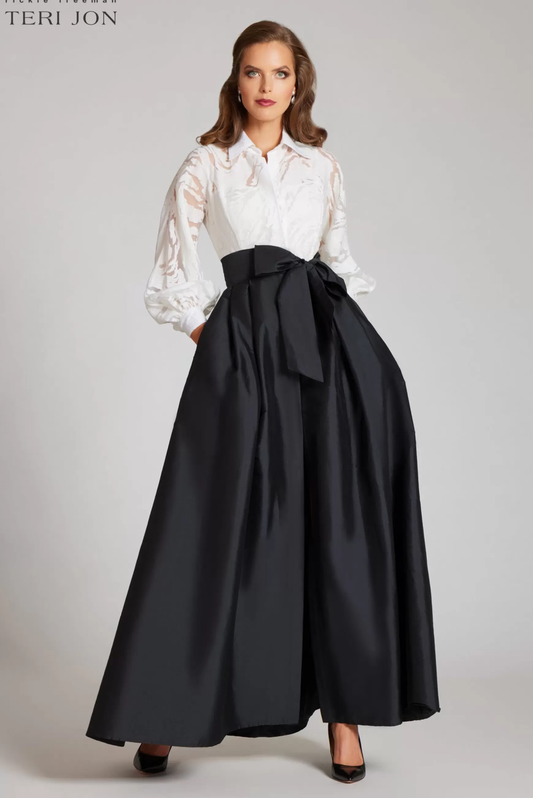 Evening & Formal Gowns*Teri Jon Organza Burnout Top With Taffeta Skirt White Black