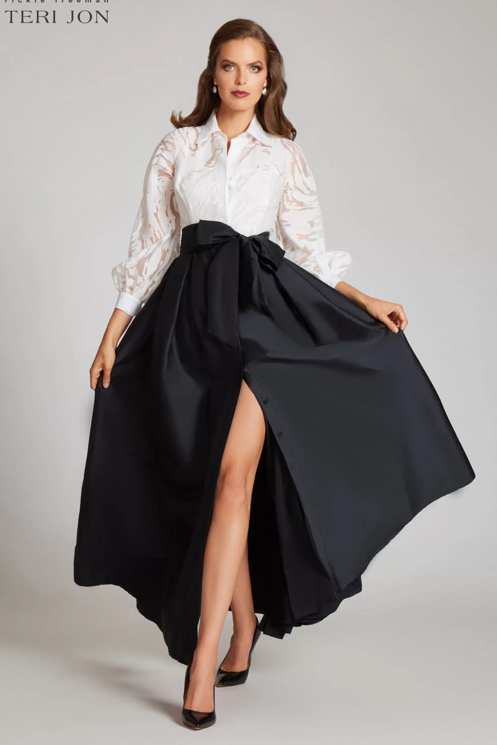 Evening & Formal Gowns*Teri Jon Organza Burnout Top With Taffeta Skirt White Black